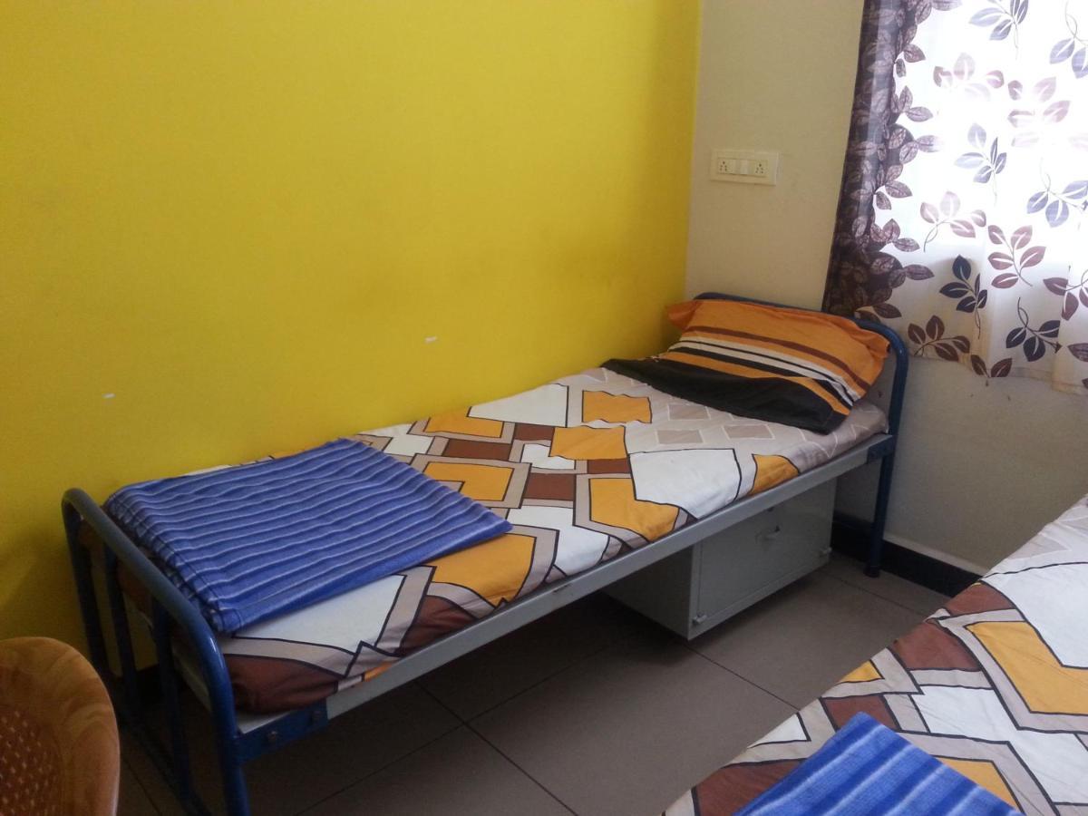 Nisarga Men'S Pg Dharwad Exterior photo